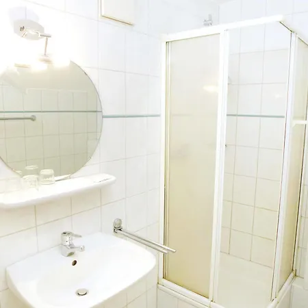 Hotel In / Mosel 2*